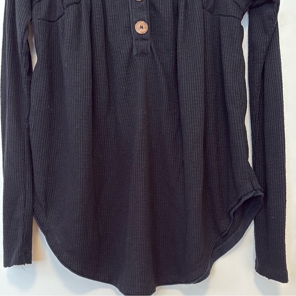 Free People the must have thermal Henley , sz small - Picture 8 of 10